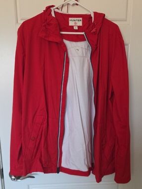 Hunter Men's Bright Red Hooded Rain Jacket